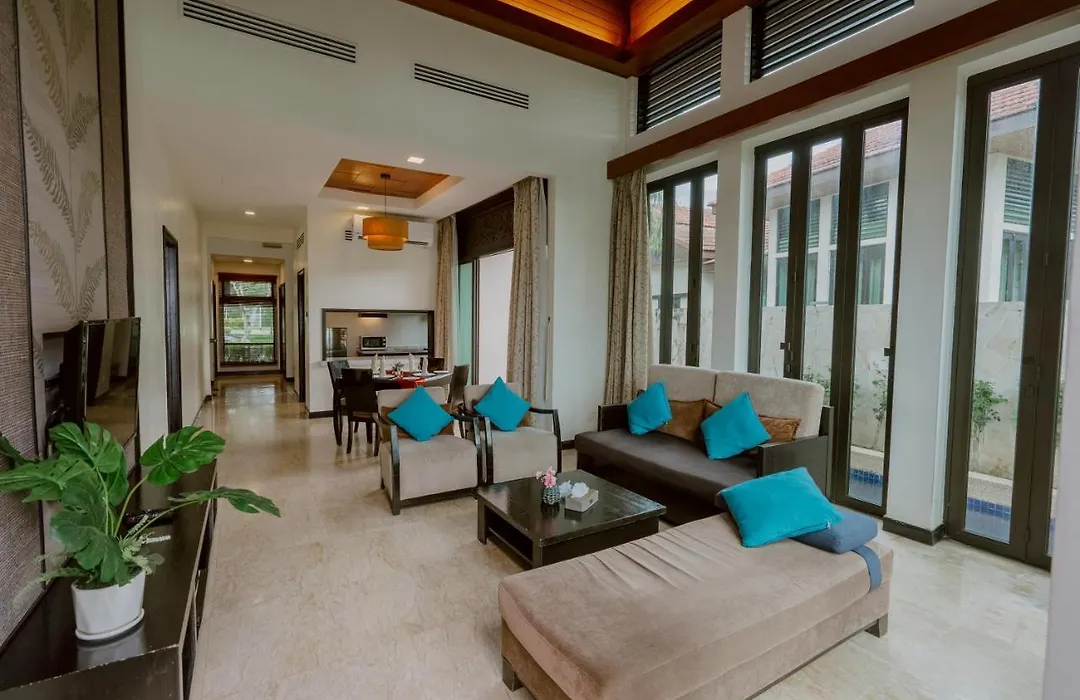 Borneo Beach Villa & Suite-1